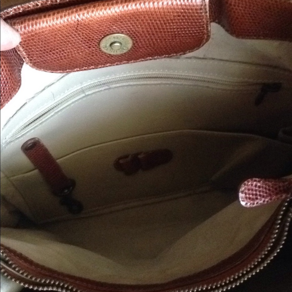 Leather Purse - Picture 4 of 8